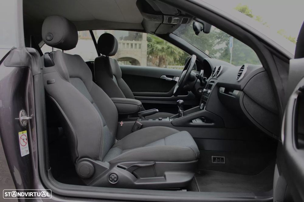 Audi A3 Cabrio 1.6 TDi Sport - 31