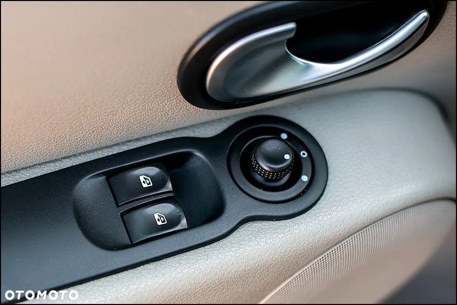 Renault Modus - 28