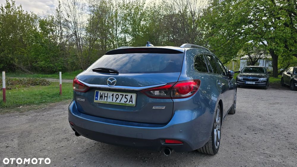 Mazda 6 - 8