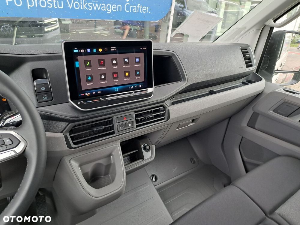 Volkswagen Crafter - 13