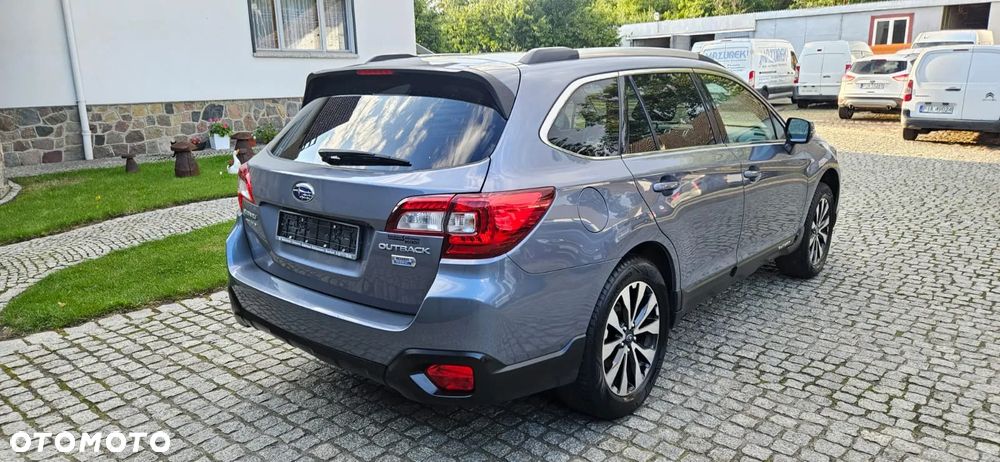 Subaru Legacy - 3