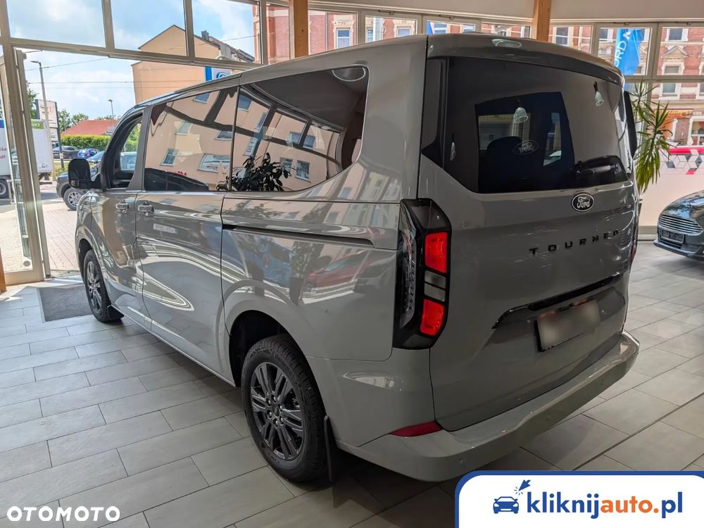 Ford Tourneo Custom 2.0 EcoBlue 320 L2 Titanium - 5
