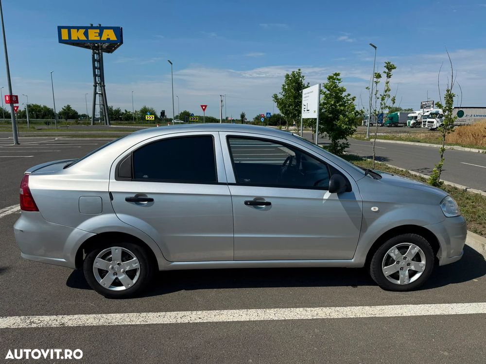 Chevrolet Aveo 1.2i BASE 52 - 6