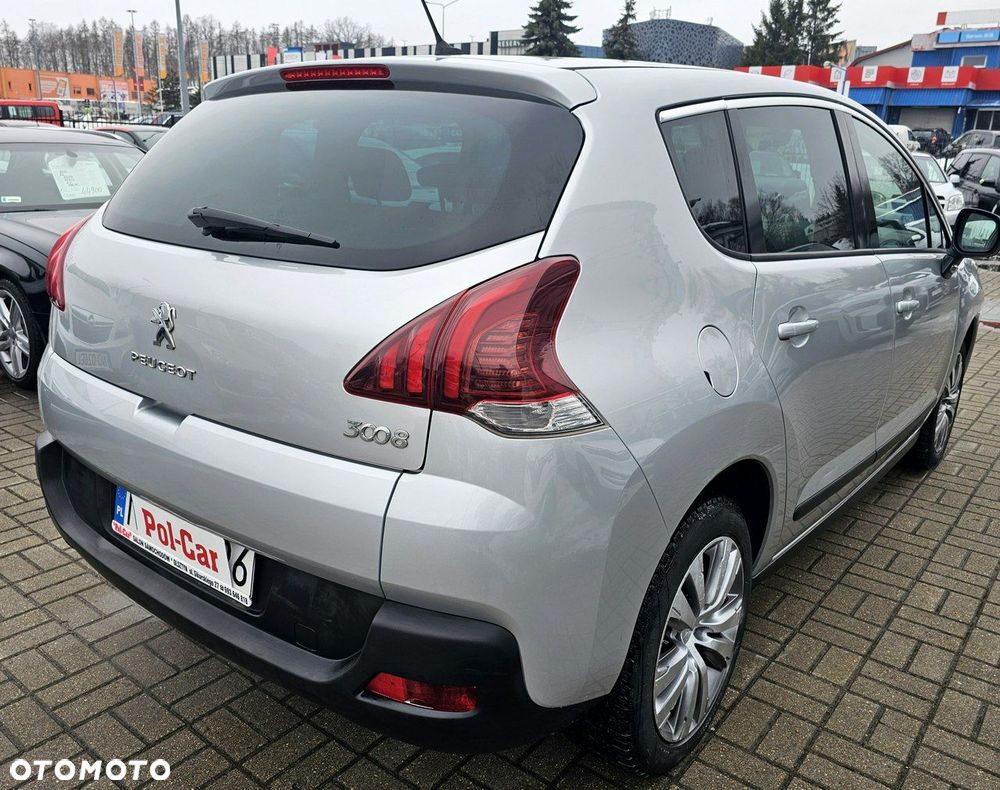 Peugeot 3008 1.6 Allure - 11