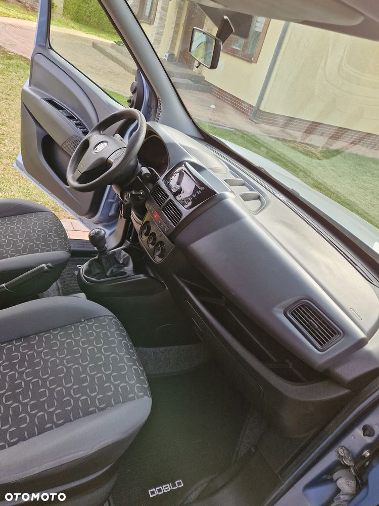Fiat Doblo 2.0 16V Multijet Emotion - 16