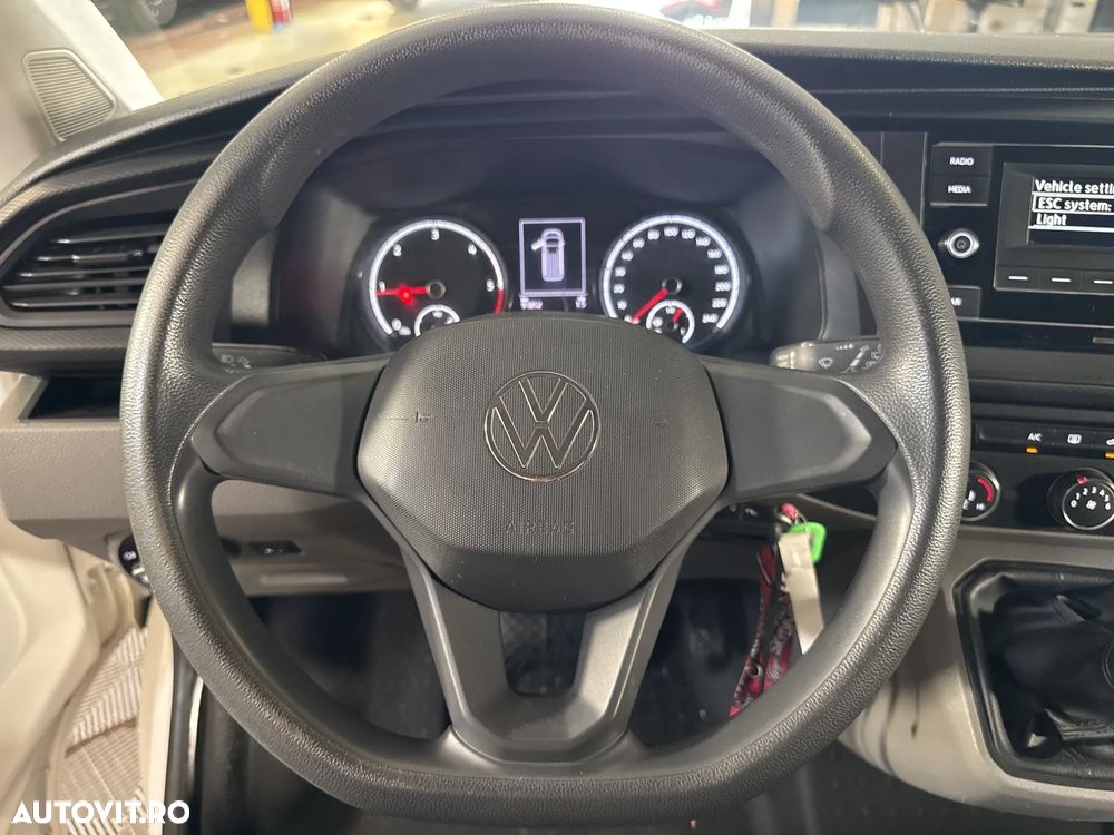 Volkswagen Transporter - 18