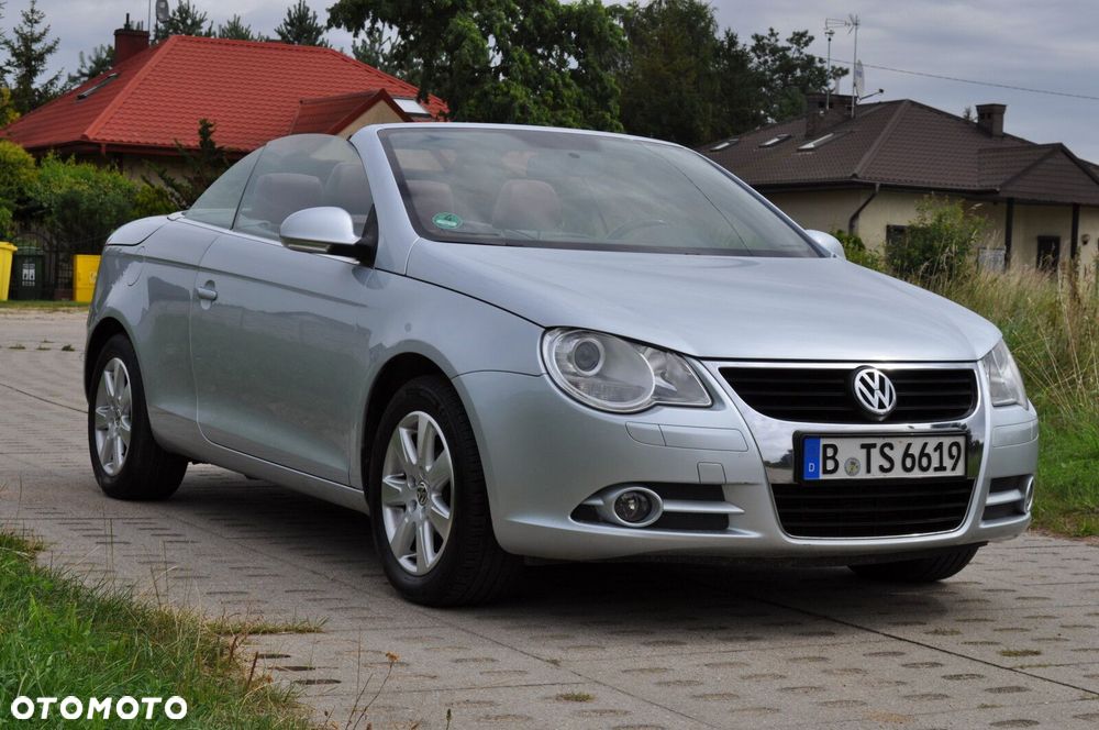Volkswagen Eos - 2