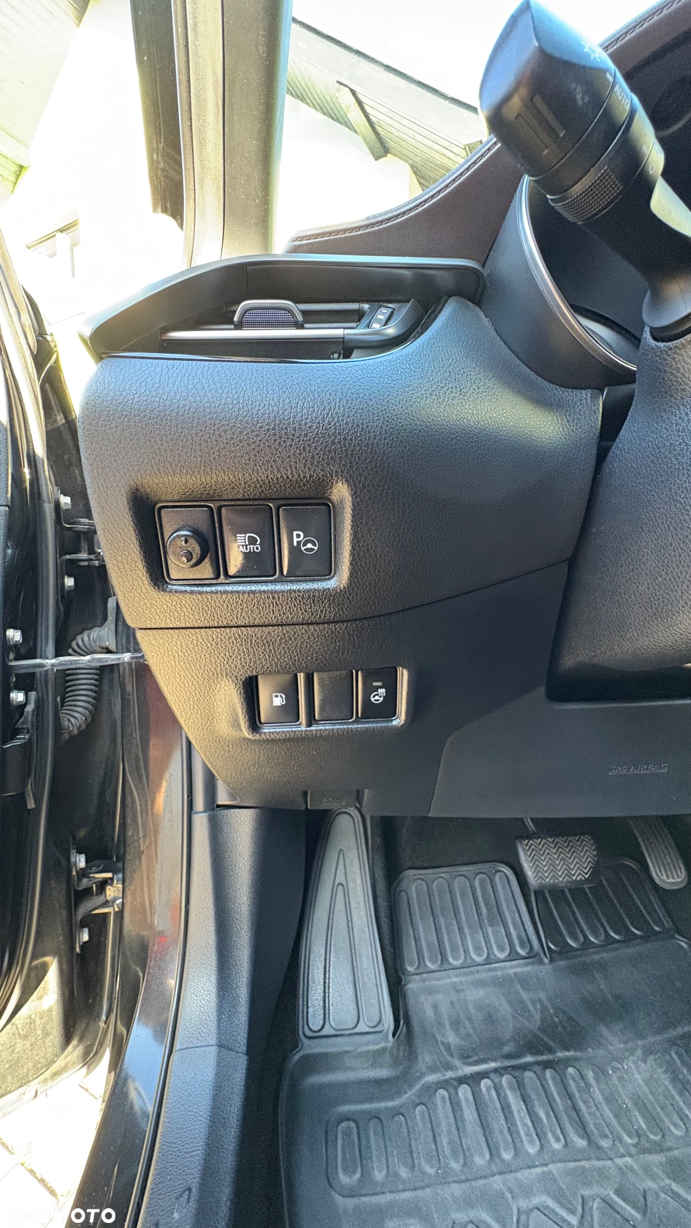 Toyota C-HR 1.8 Hybrid Prestige - 19