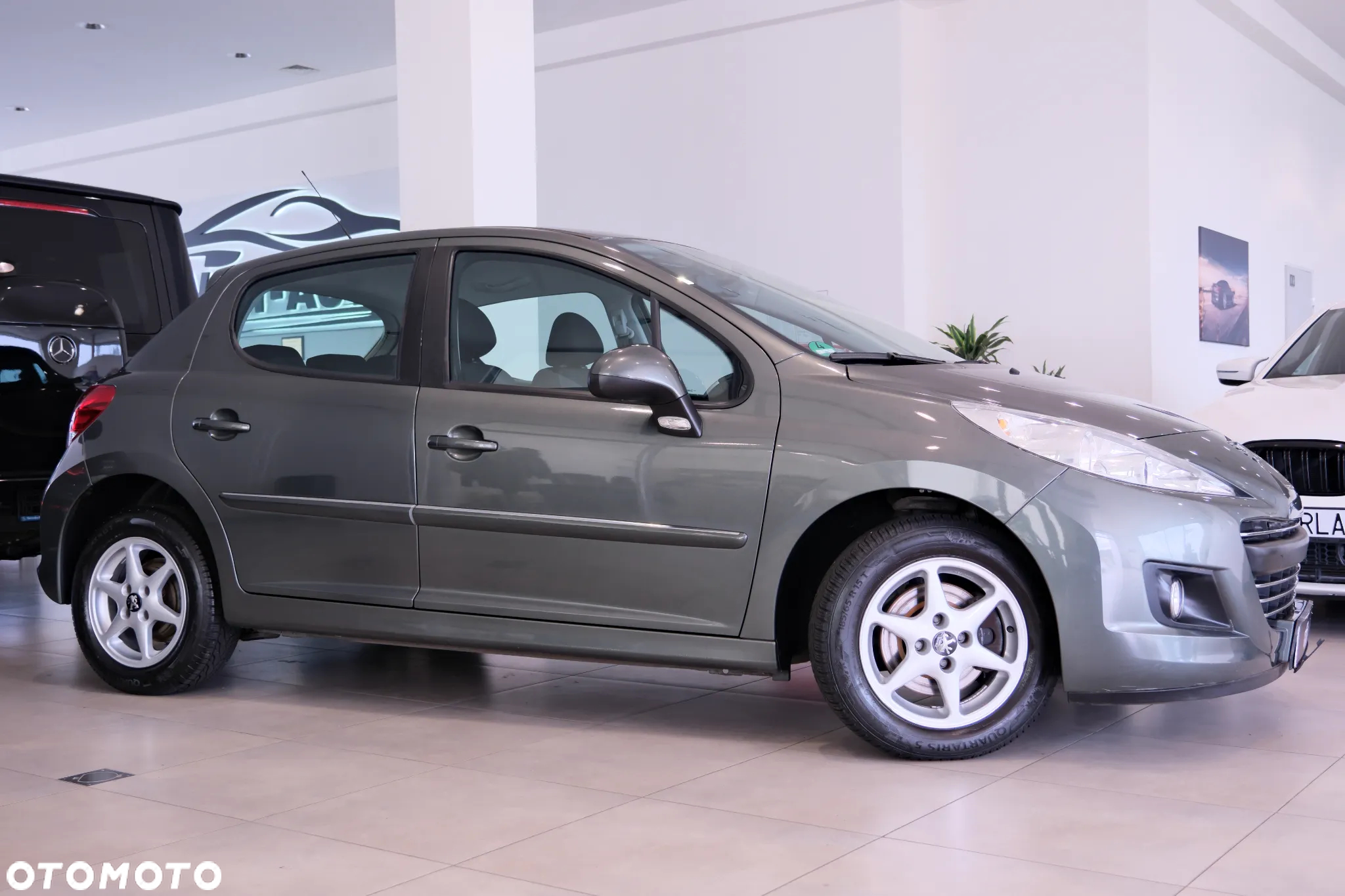 Peugeot 207 1.4 Trendy - 4