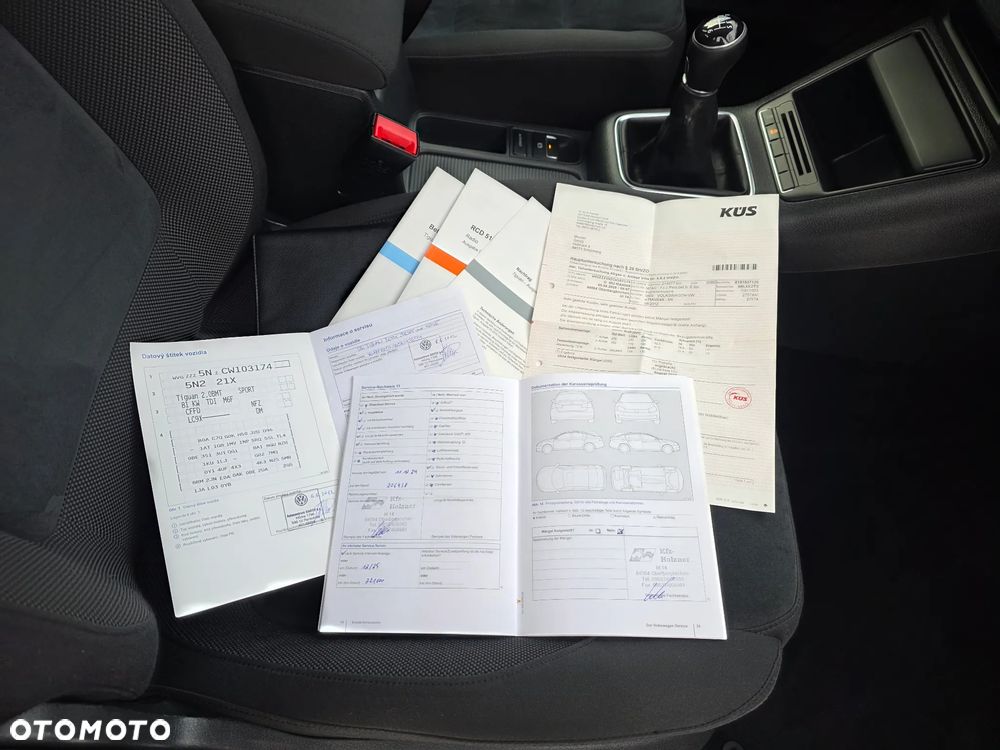 Volkswagen Tiguan 2.0 TDI SCR BlueMotion Technology Sport & Style - 26