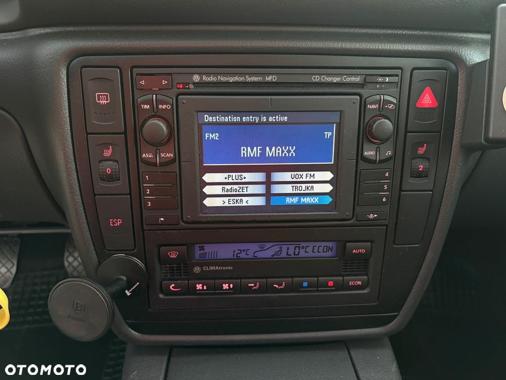 Volkswagen Passat 1.9 TDI Comfortline Family - 10