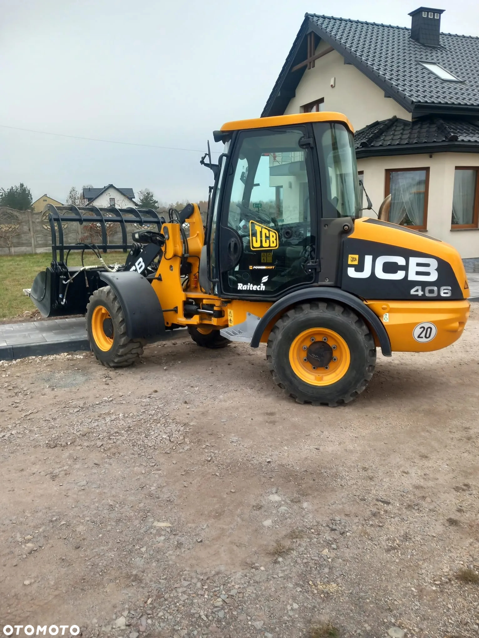 JCB 406 - 5
