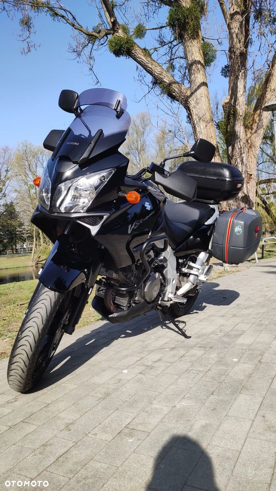 Suzuki V-STROM - 7