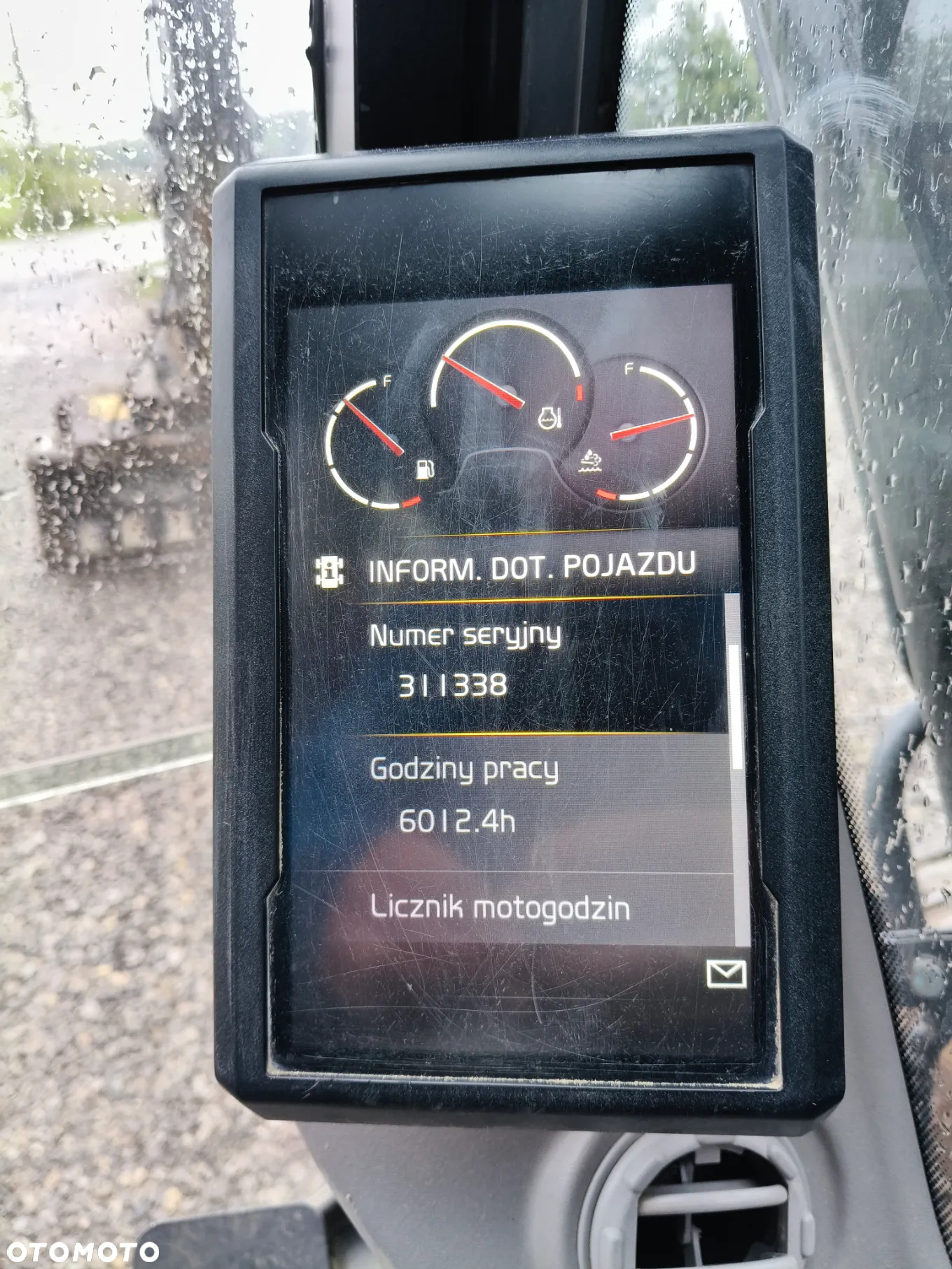Volvo ECR145EL - 6