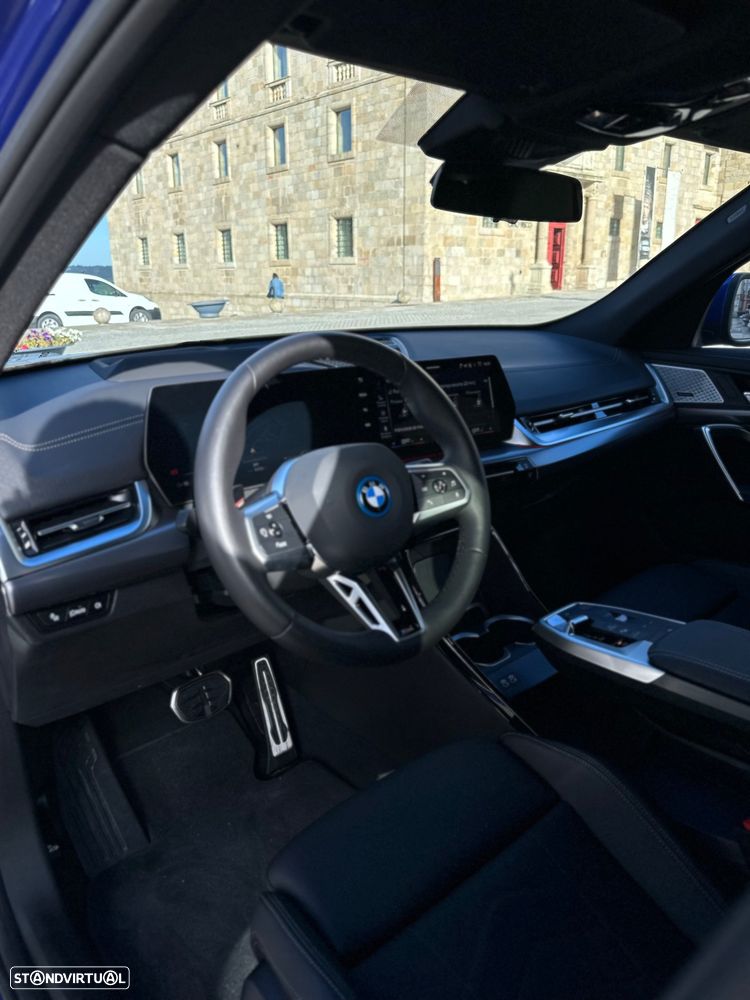 BMW iX2 - 7