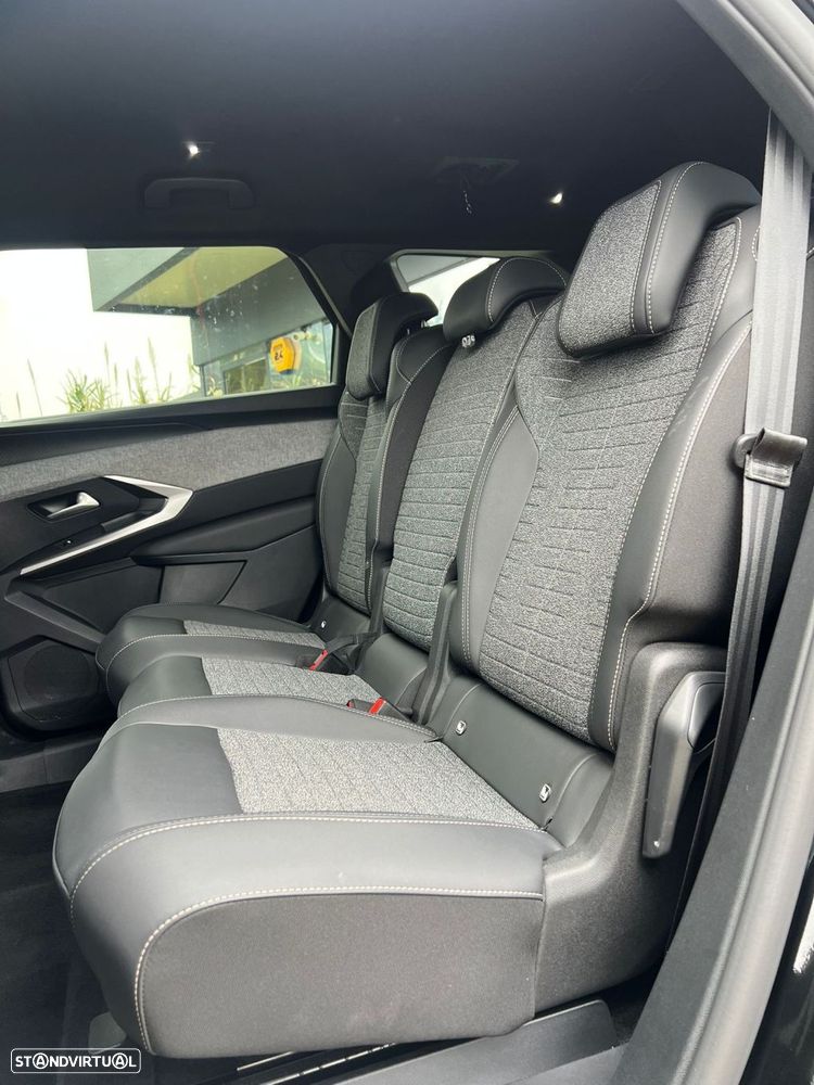 Peugeot 5008 - 17
