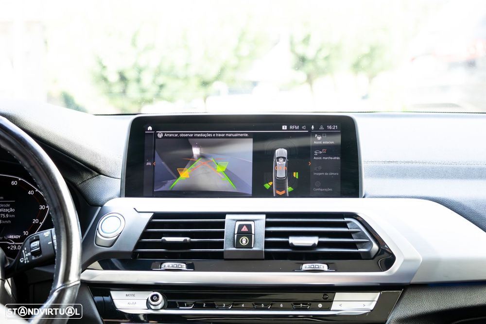 BMW iX3 Inspiring - 50