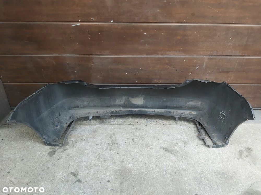 Toyota Prius II zderzak tył tylny - 8