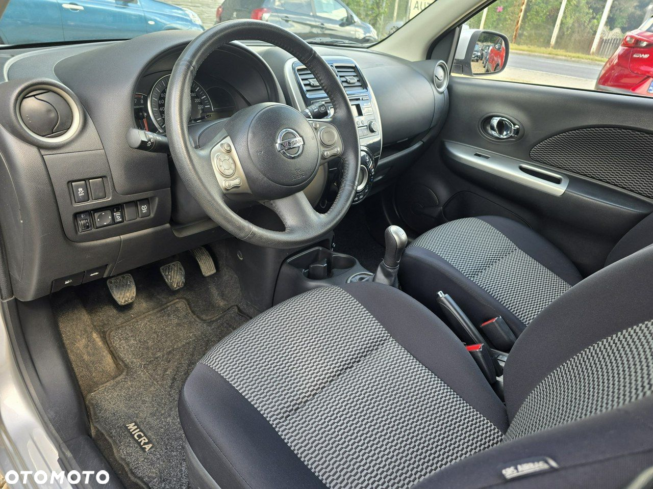 Nissan Micra - 7