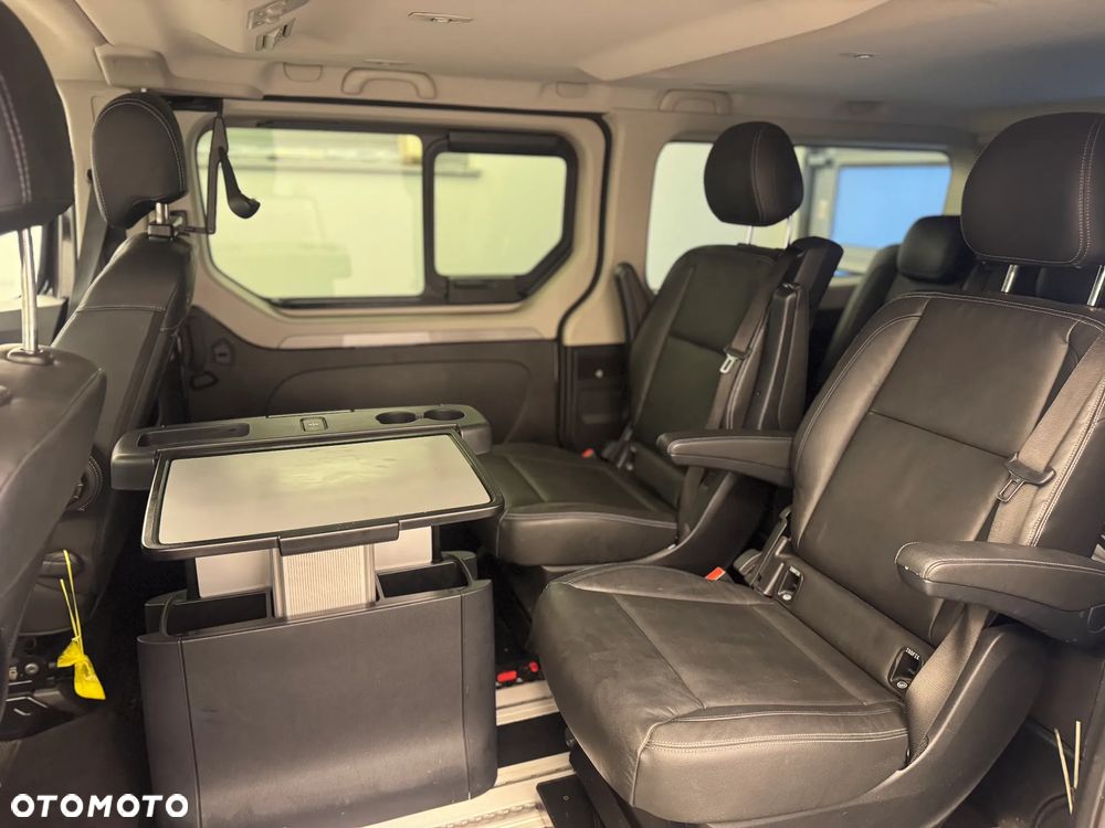 Renault Trafic SpaceClass 2.0 dCi Escapade EDC - 9