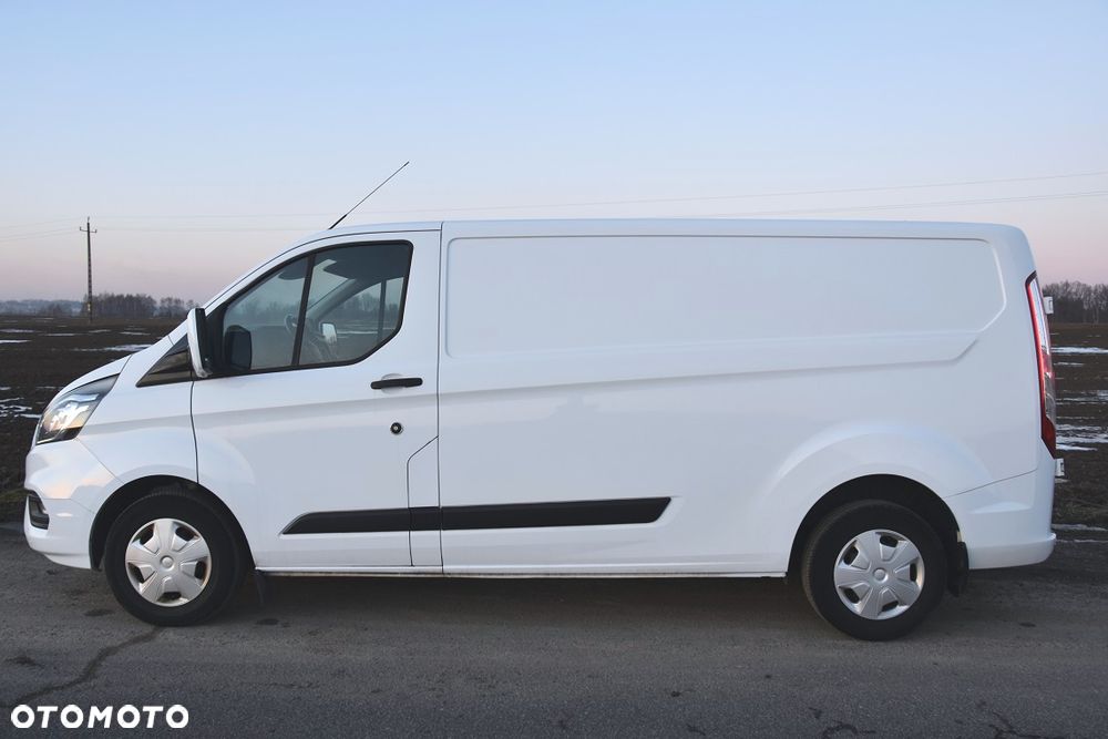 Ford TRANSIT CUSTOM 300 L2H1 - 12