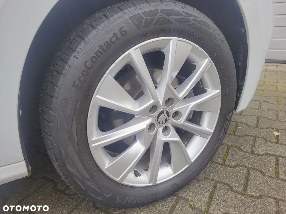 Skoda Kamiq 1.5 TSI Style - 26