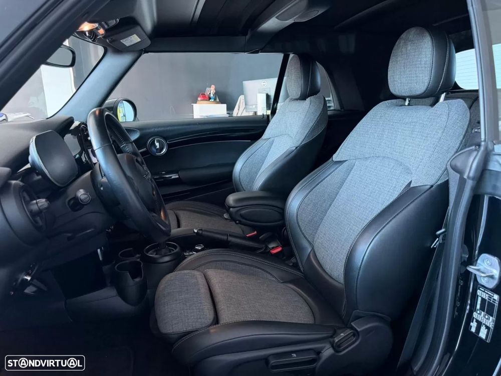 MINI Cabrio Cooper Sport Edition Auto - 8