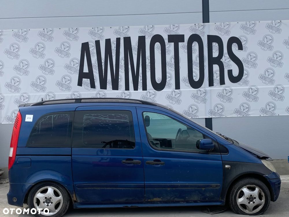 MERCEDES BENZ VANEO 2002 *SAMOCHÓD NA CZĘŚCI* 4733  MASKA, LAMPA, DRZWI, LUSTERKO, ZDERZAK, GRILL, BŁOTNIK, KLAPA, BELKA, DESKA, FOTELE, KANAPA, ĆWIARTKA KIEROWNICA, TARCZE, ZACISKI, ZAWIESZENIE, KOMPLETNY PRZÓD, KOMPLETNY TYŁ, LICZNIK, ZEGARY, PRAWE LEWE PRZÓD TYŁ - 3