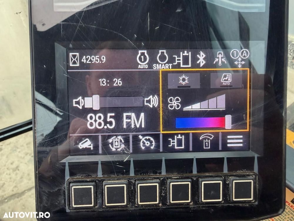 Cat 308 CR Excavator - 10