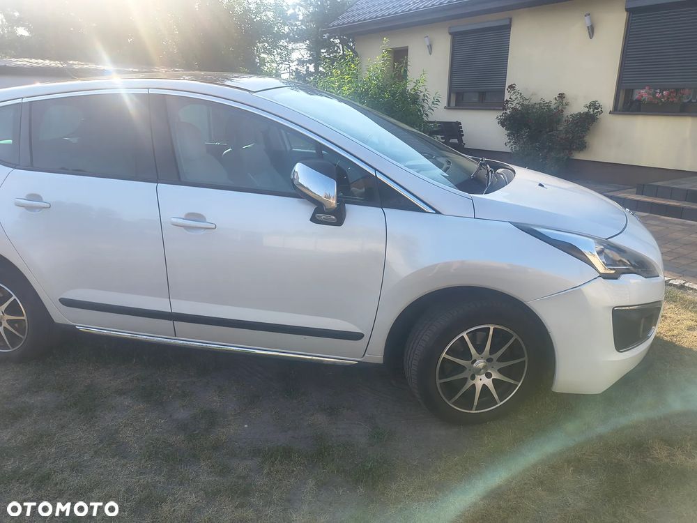 Peugeot 3008 1.6 Allure - 5