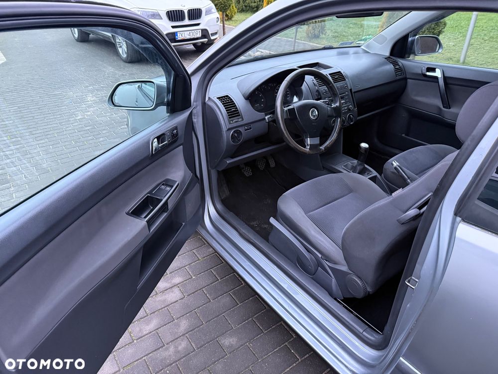Volkswagen Polo 1.2 Trendline - 11