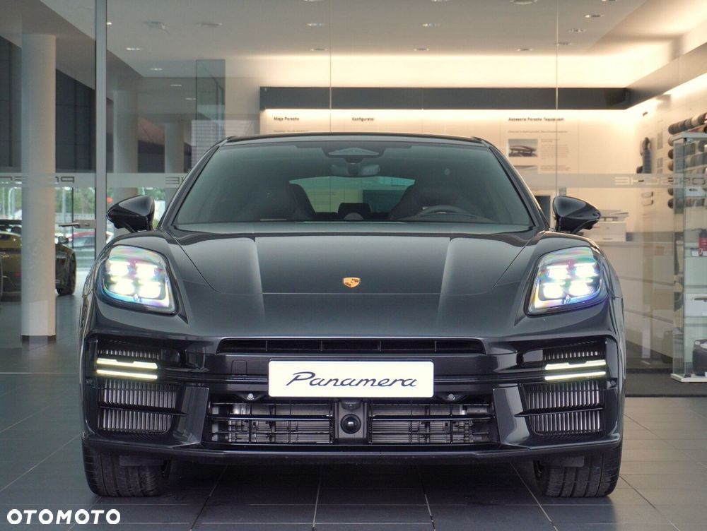 Porsche Panamera 4 - 7