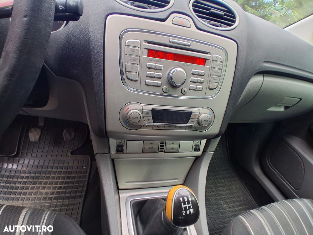 Ford Focus 1.6 TDCi DPF Concept - 9