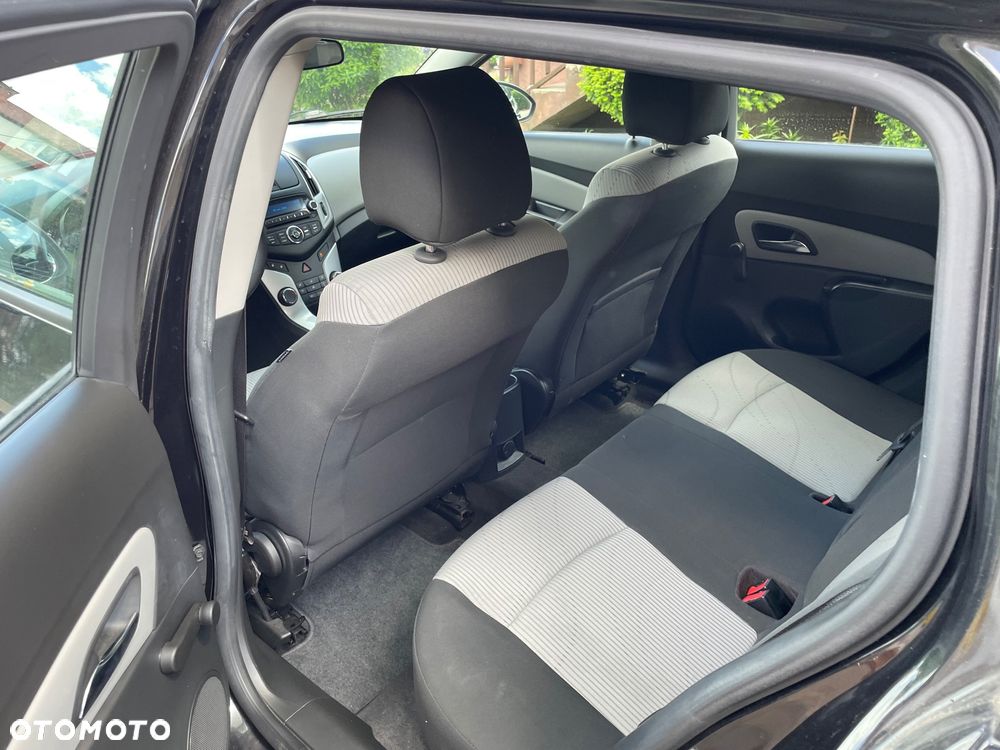 Chevrolet Cruze 1.7 D LT+ - 20