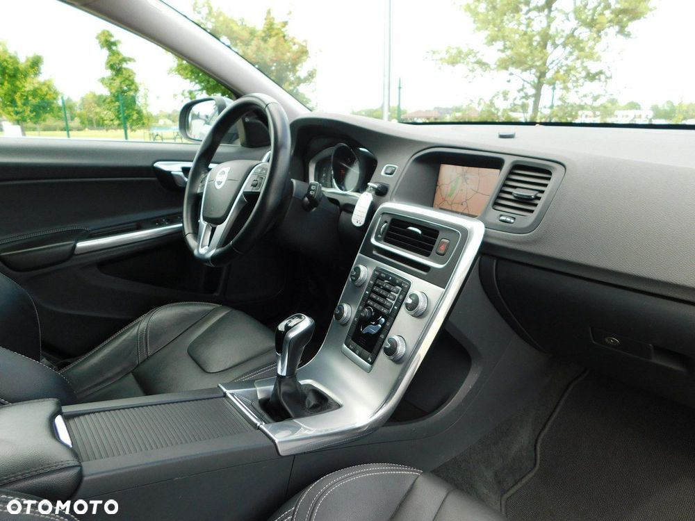 Volvo V60 D3 Drive-E Dynamic Edition (Momentum) - 7