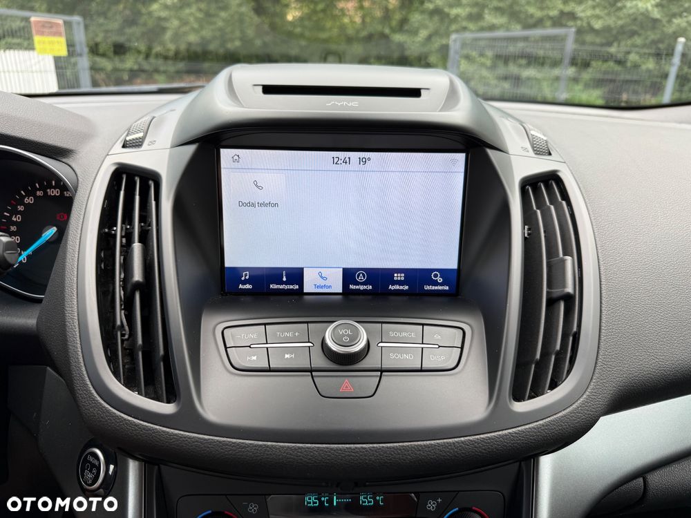 Ford Kuga 1.5 EcoBoost 2x4 Titanium - 19