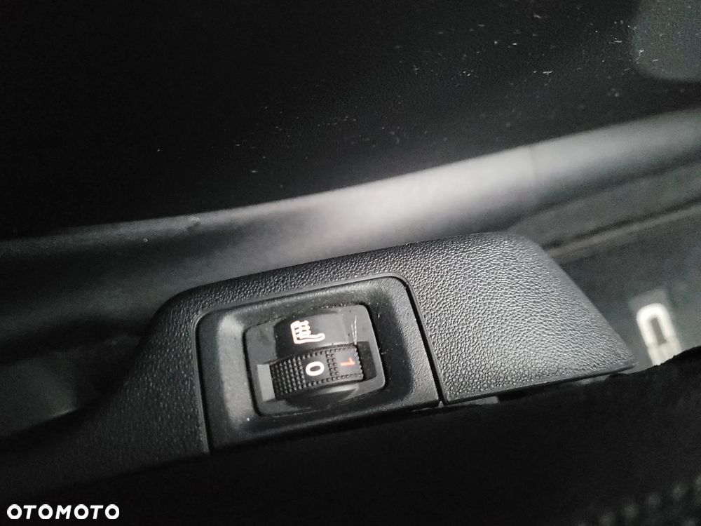 Citroën C3 Pure Tech 82 SHINE - 22