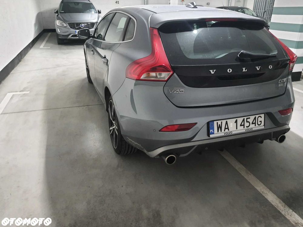 Volvo V40 - 4