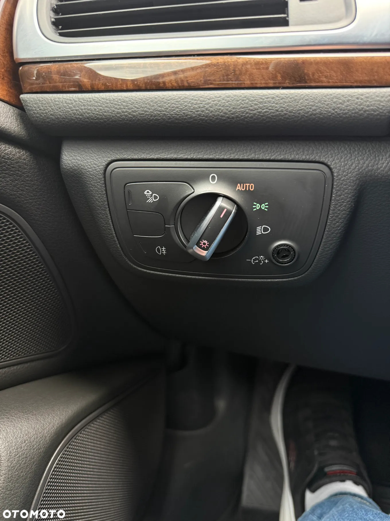 Audi A6 2.0 TDI Multitronic - 32
