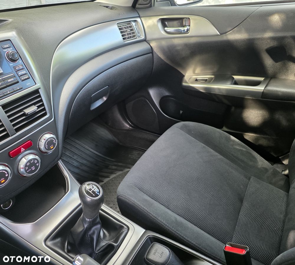 Subaru Impreza - 22