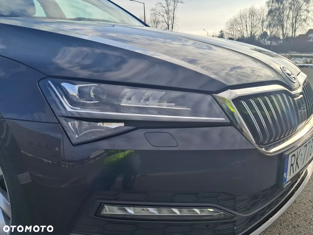Skoda Superb 2.0 TDI SCR Ambition DSG - 3