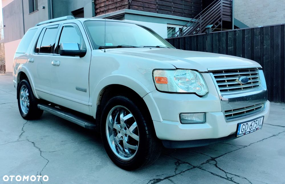 Ford Explorer 4.6 4WD - 2