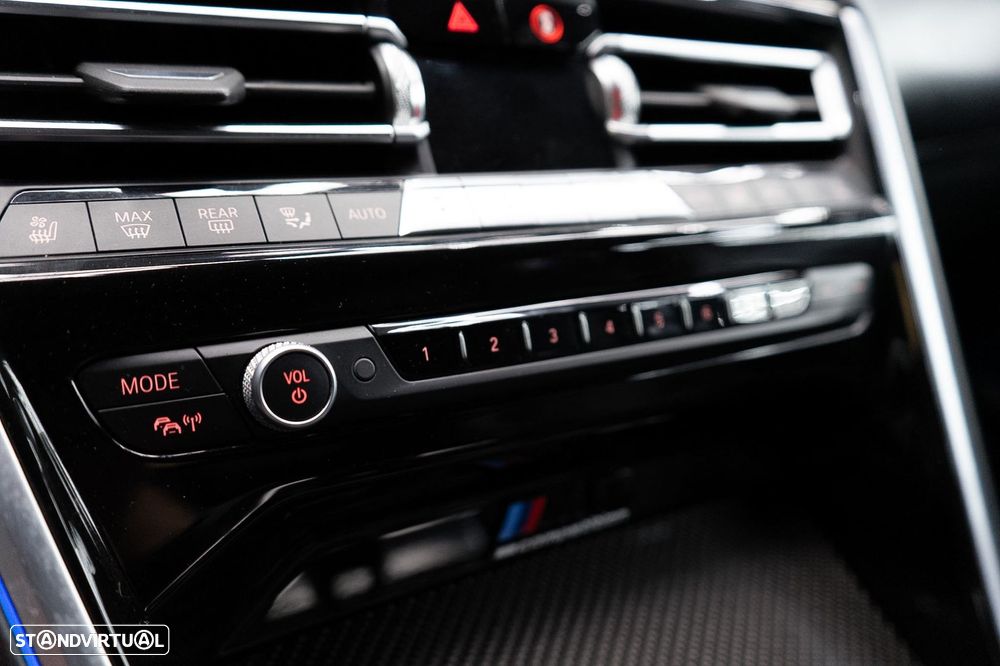 BMW M8 Competition - 42