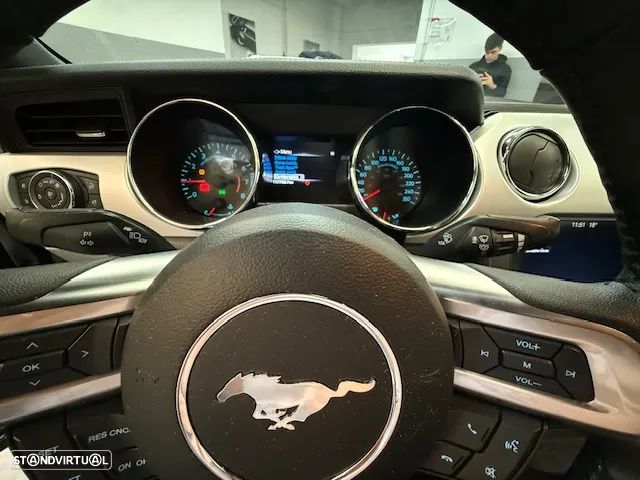 Ford Mustang 2.3i EcoBoost - 8