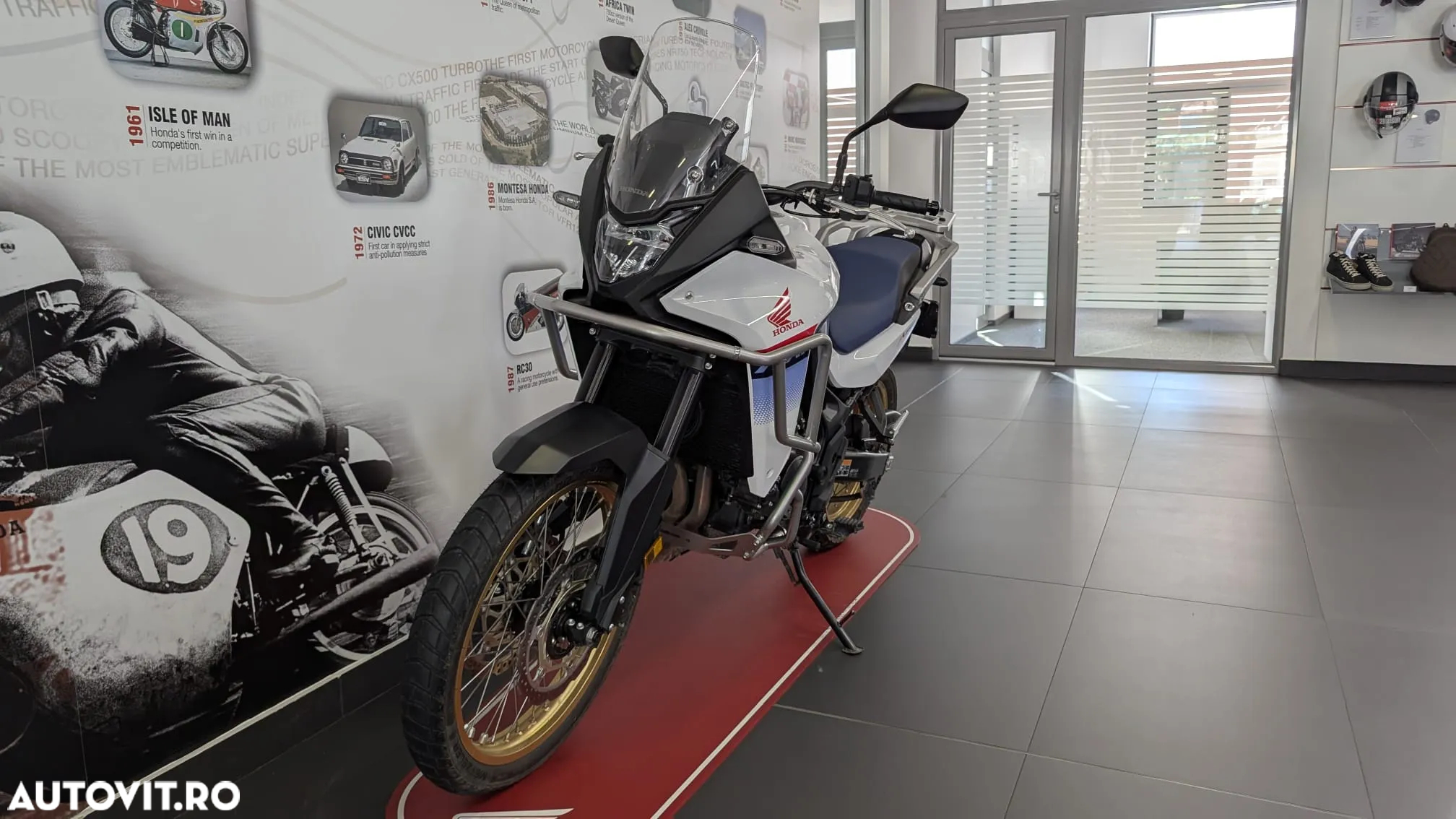 Honda XL750 Transalp - 5