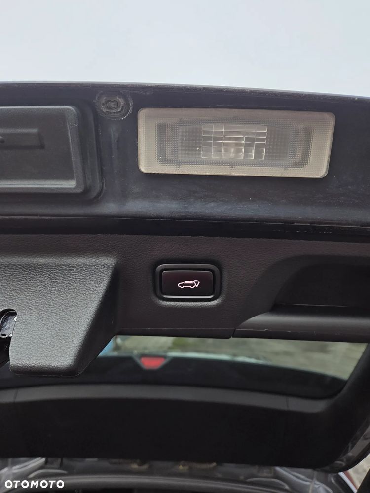 Kia ProCeed 1.5 T-GDI GT Line DCT - 9