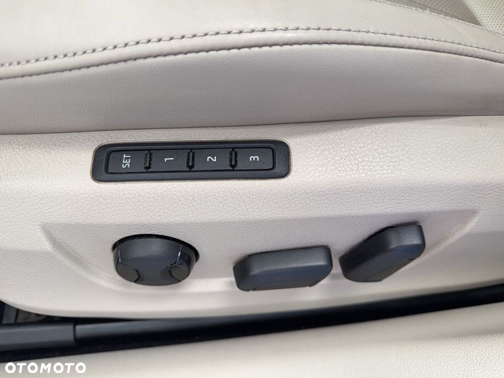 Skoda Superb - 12