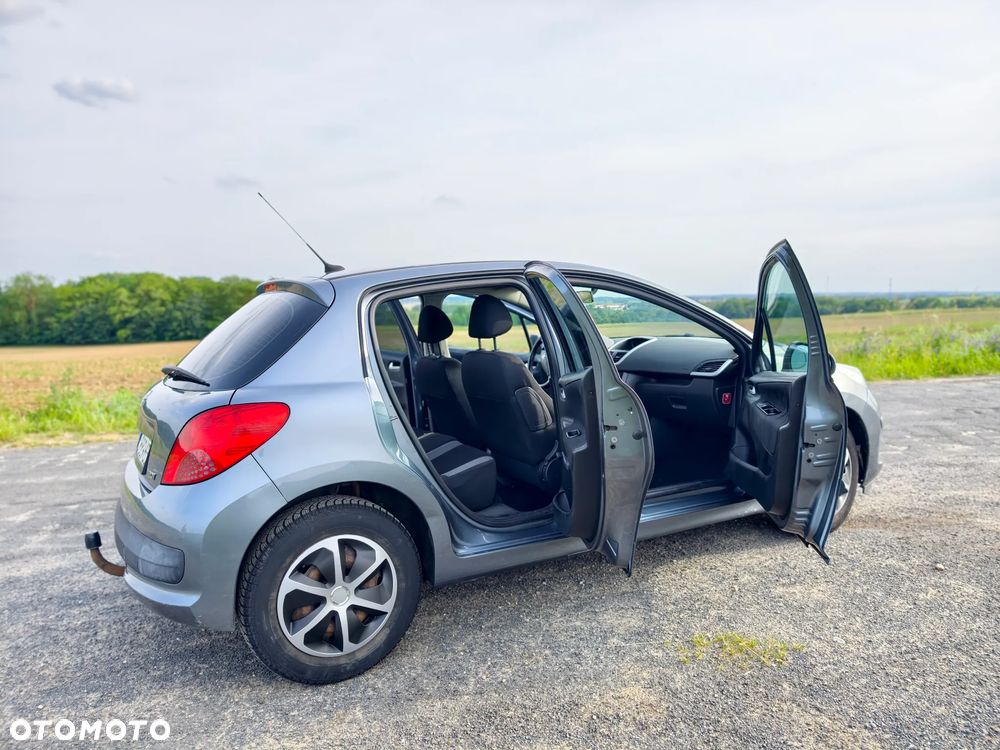 Peugeot 207 1.6 HDi - 6