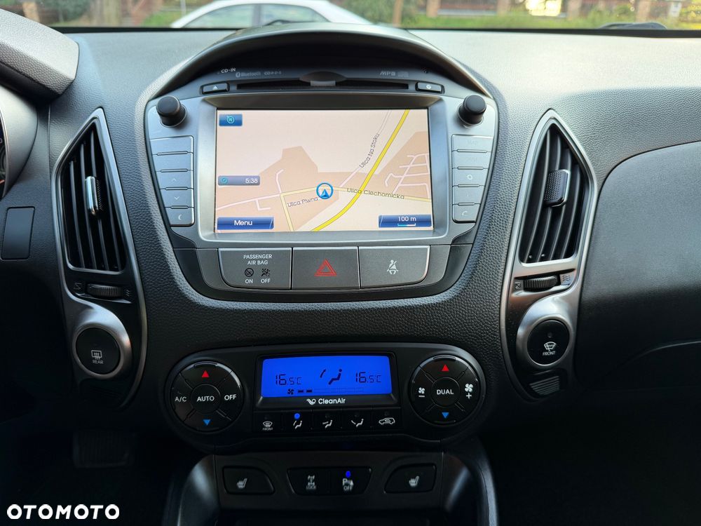 Hyundai ix35 2.0 CRDi 4WD Automatik Style - 33