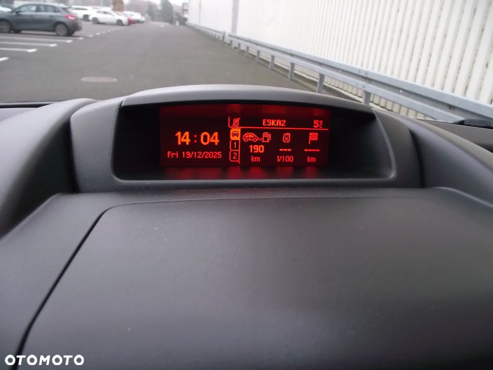 Citroën Berlingo 1.6 HDi XTR - 25